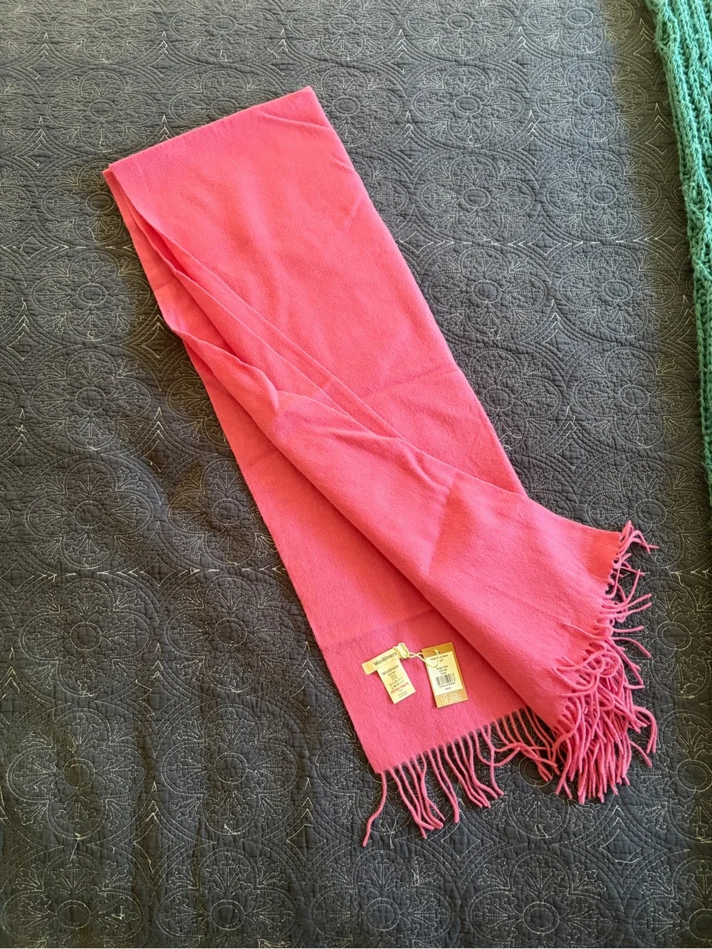 NWT WoolOvers Women’s Pink Fringe Scarf - Classic Wrap 100% Wool